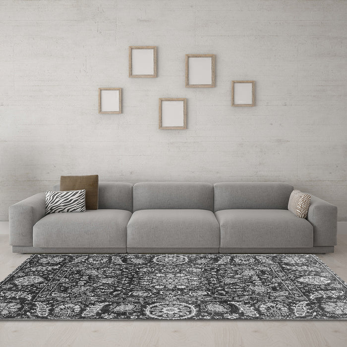 Machine Washable Oriental Gray Traditional Rug in a Living Room,, wshabs3094gry