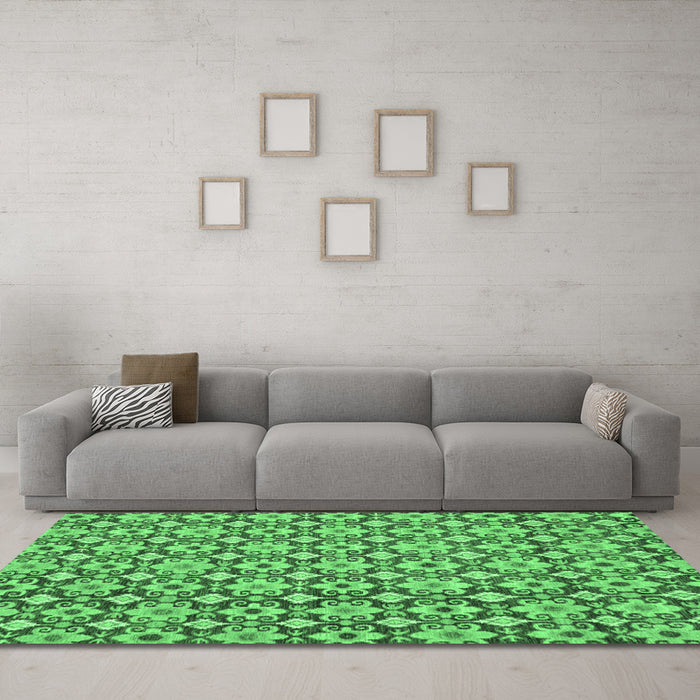 Machine Washable Abstract Emerald Green Modern Area Rugs in a Living Room,, wshabs30emgrn