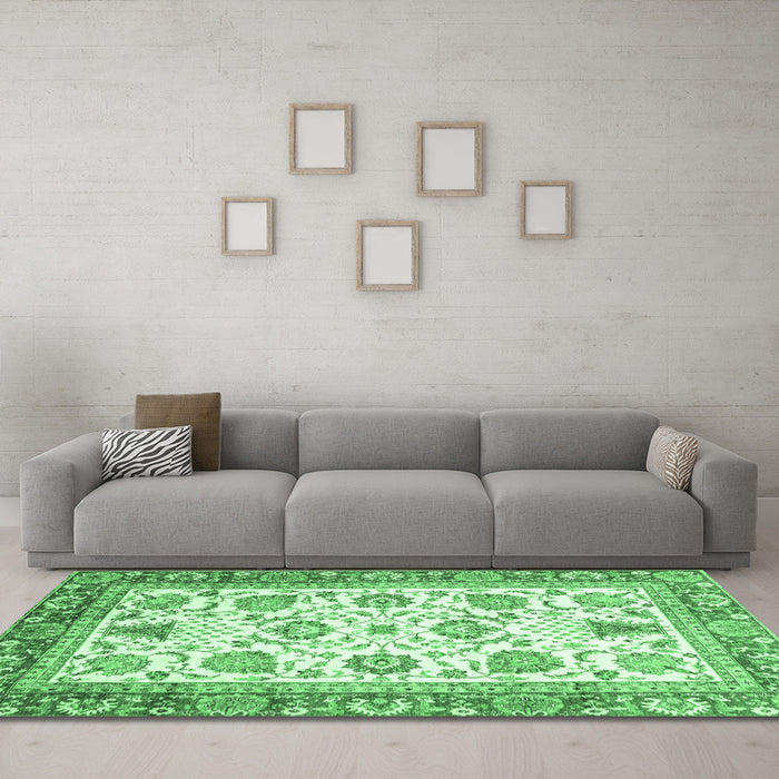 Machine Washable Abstract Emerald Green Modern Area Rugs in a Living Room,, wshabs3101emgrn