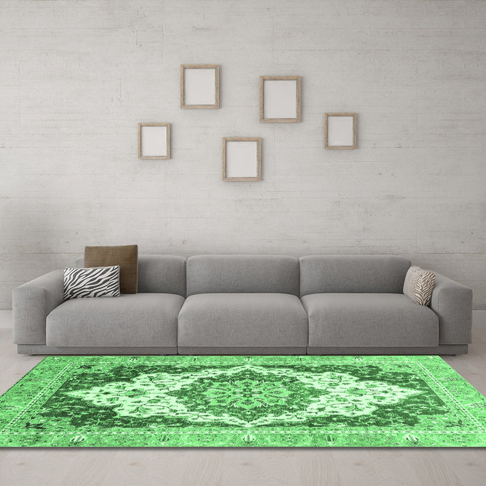 Machine Washable Abstract Emerald Green Modern Area Rugs in a Living Room,, wshabs3109emgrn