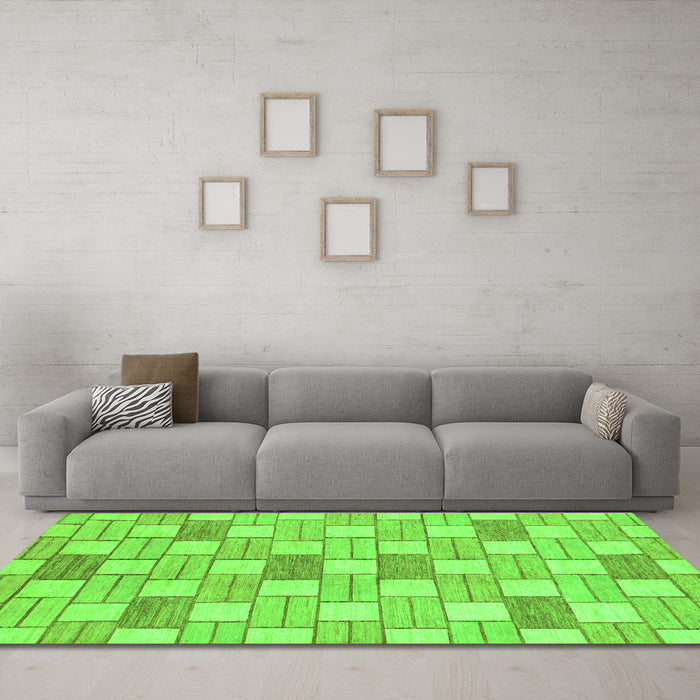 Machine Washable Abstract Green Modern Area Rugs in a Living Room,, wshabs311grn