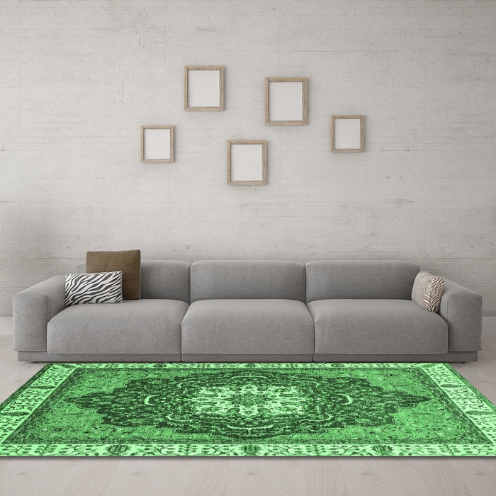 Machine Washable Abstract Emerald Green Modern Area Rugs in a Living Room,, wshabs3124emgrn