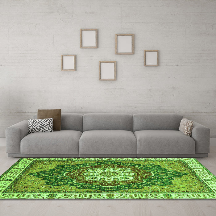Machine Washable Abstract Green Modern Area Rugs in a Living Room,, wshabs3124grn