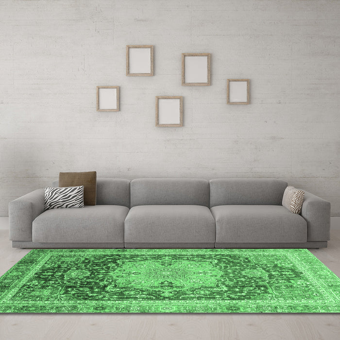 Machine Washable Abstract Emerald Green Modern Area Rugs in a Living Room,, wshabs3126emgrn