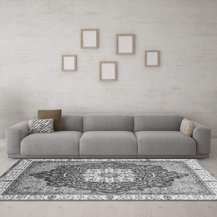 Machine Washable Abstract Gray Modern Rug in a Living Room,, wshabs3131gry