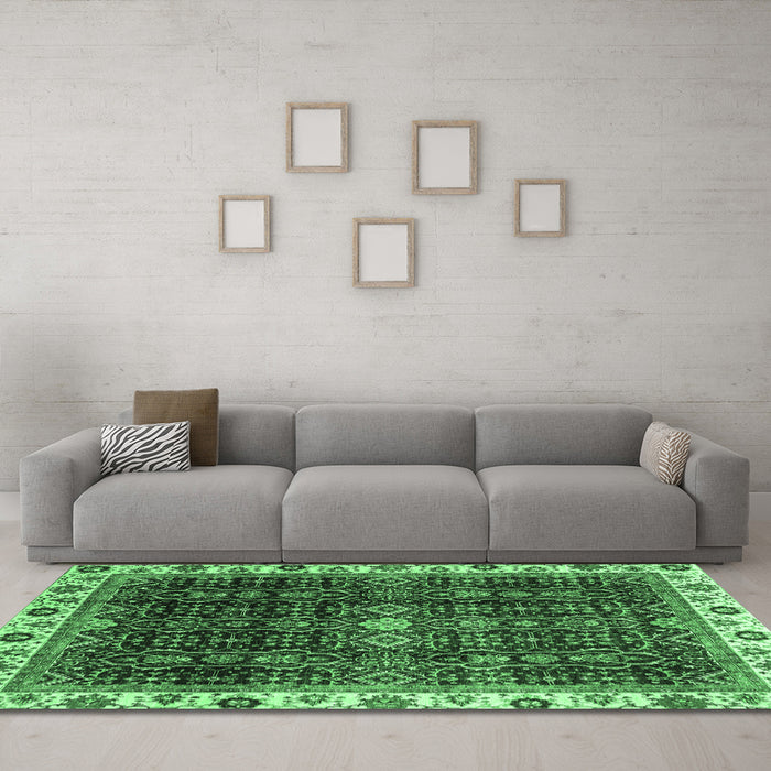 Machine Washable Abstract Emerald Green Modern Area Rugs in a Living Room,, wshabs3133emgrn
