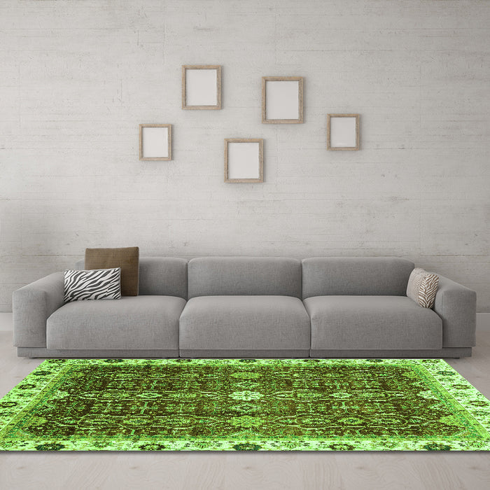 Machine Washable Abstract Green Modern Area Rugs in a Living Room,, wshabs3134grn