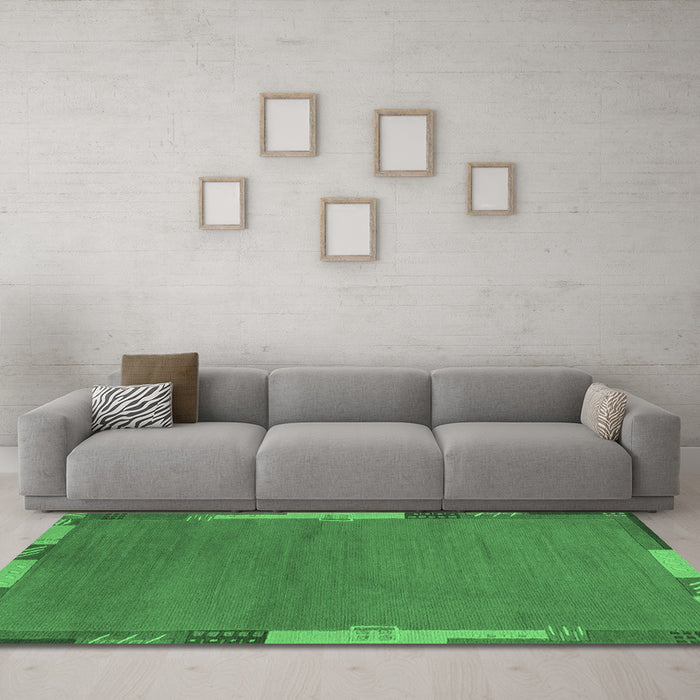 Machine Washable Abstract Emerald Green Modern Area Rugs in a Living Room,, wshabs3137emgrn