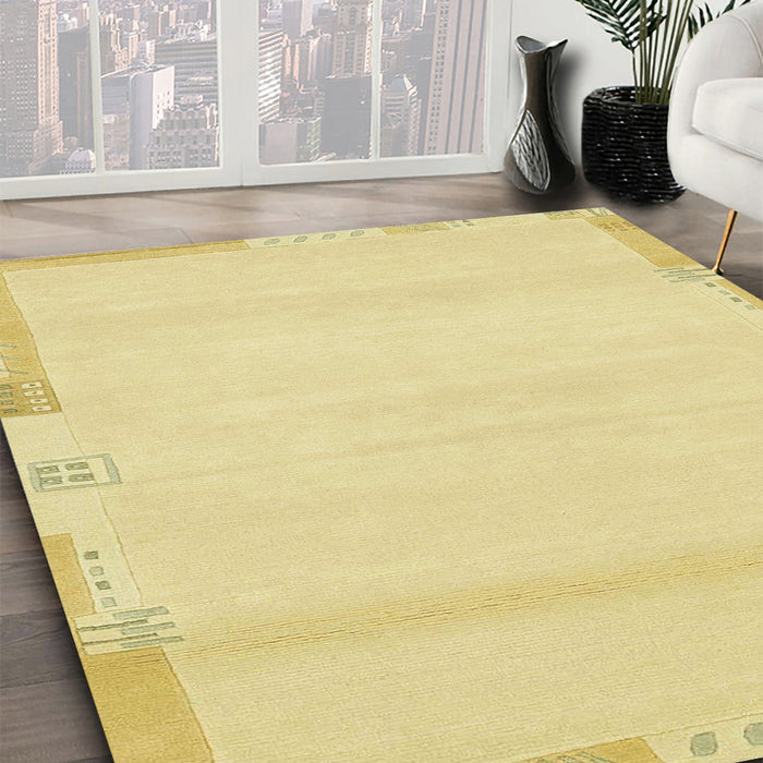 Abstract Chrome Gold Yellow Modern Rug in Family Room, abs3138