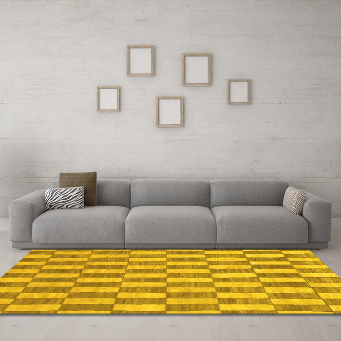 Machine Washable Abstract Yellow Modern Rug in a Living Room, wshabs313yw