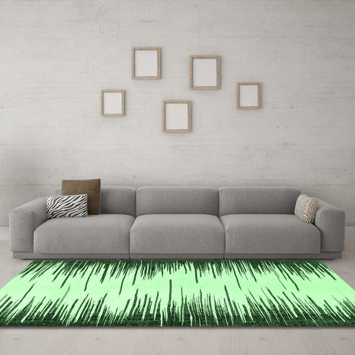 Machine Washable Abstract Emerald Green Modern Area Rugs in a Living Room,, wshabs3140emgrn