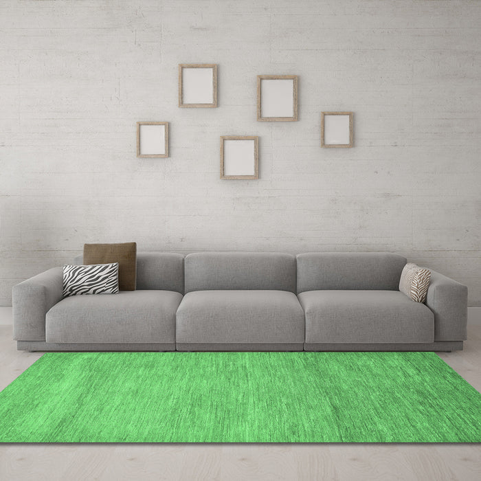 Machine Washable Abstract Emerald Green Modern Area Rugs in a Living Room,, wshabs314emgrn