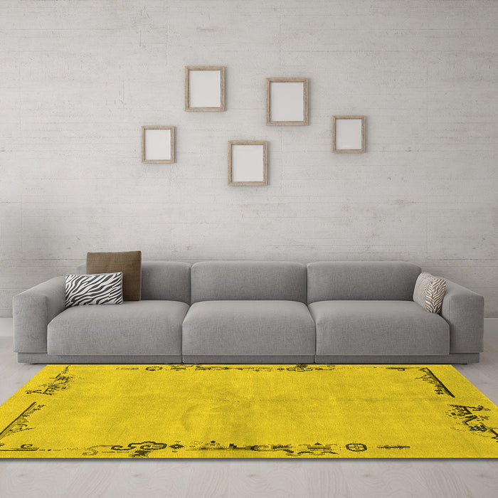 Machine Washable Abstract Yellow Modern Rug in a Living Room, wshabs3150yw