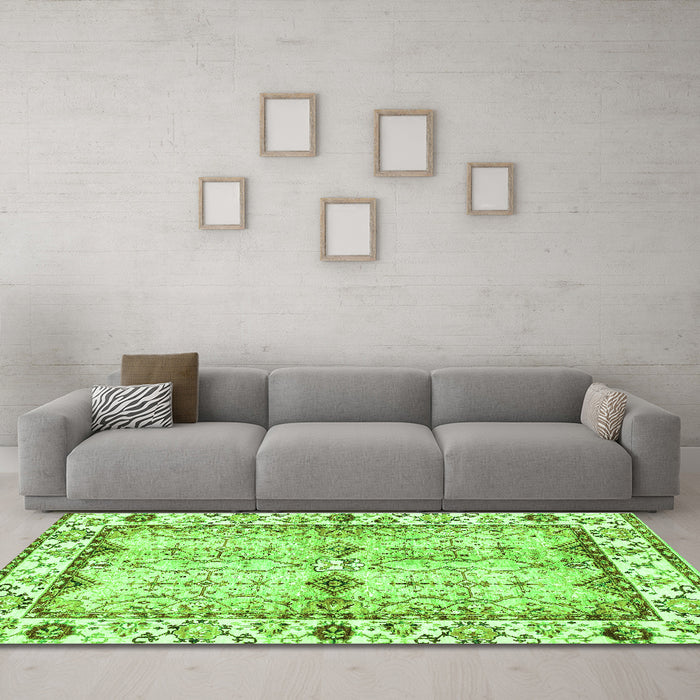 Machine Washable Abstract Green Modern Area Rugs in a Living Room,, wshabs3159grn