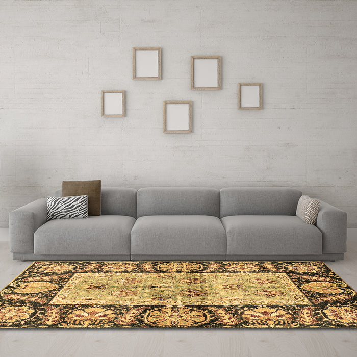 Machine Washable Oriental Brown Traditional Rug in a Living Room,, wshabs3164brn