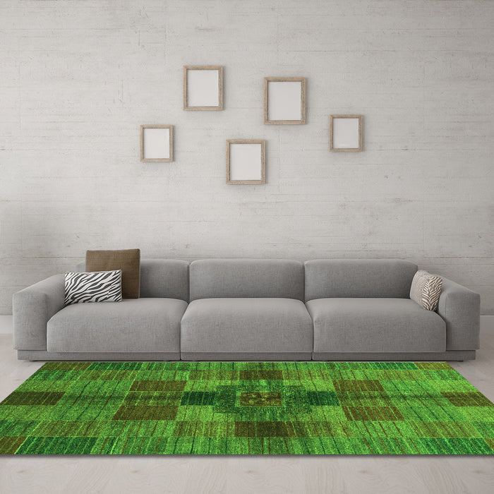 Machine Washable Checkered Green Modern Area Rugs in a Living Room,, wshabs3185grn