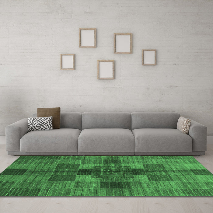 Machine Washable Checkered Emerald Green Modern Area Rugs in a Living Room,, wshabs3185emgrn
