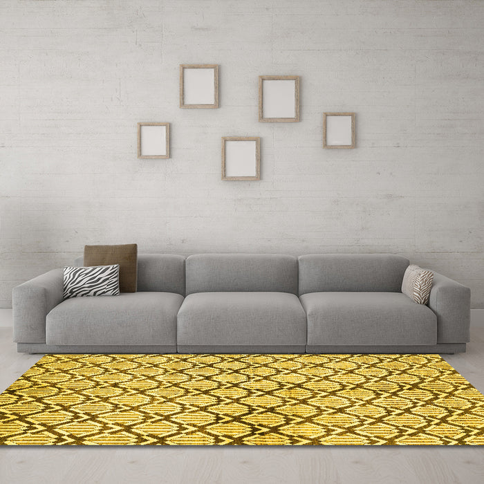 Machine Washable Abstract Yellow Modern Rug in a Living Room, wshabs3186yw