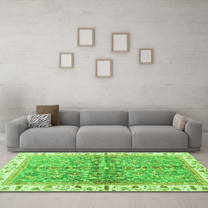 Machine Washable Oriental Green Traditional Area Rugs in a Living Room,, wshabs3190grn