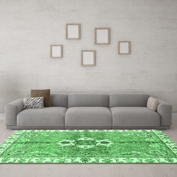 Machine Washable Abstract Emerald Green Modern Area Rugs in a Living Room,, wshabs3191emgrn