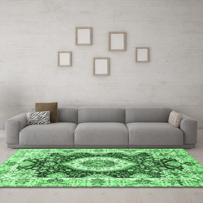 Machine Washable Abstract Emerald Green Modern Area Rugs in a Living Room,, wshabs3197emgrn