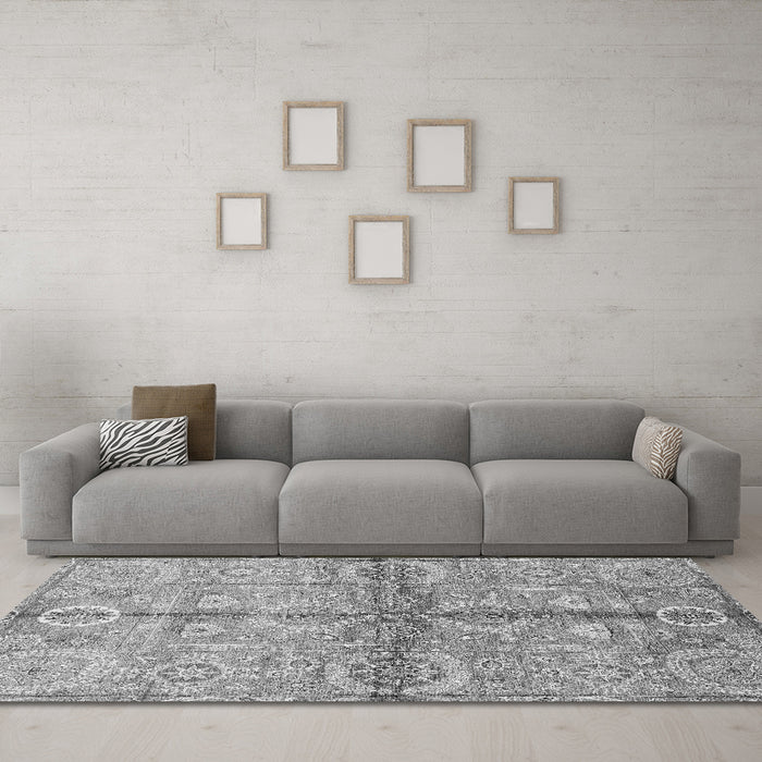 Machine Washable Oriental Gray Traditional Rug in a Living Room,, wshabs3202gry