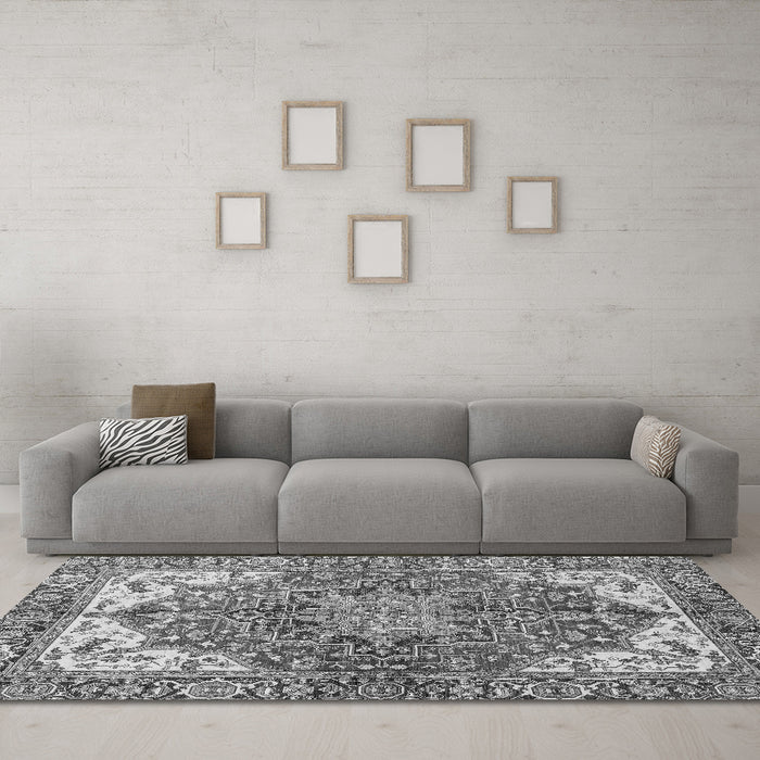 Machine Washable Persian Gray Traditional Rug in a Living Room,, wshabs3209gry