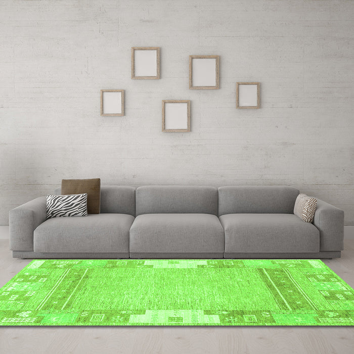 Machine Washable Abstract Green Modern Area Rugs in a Living Room,, wshabs3234grn