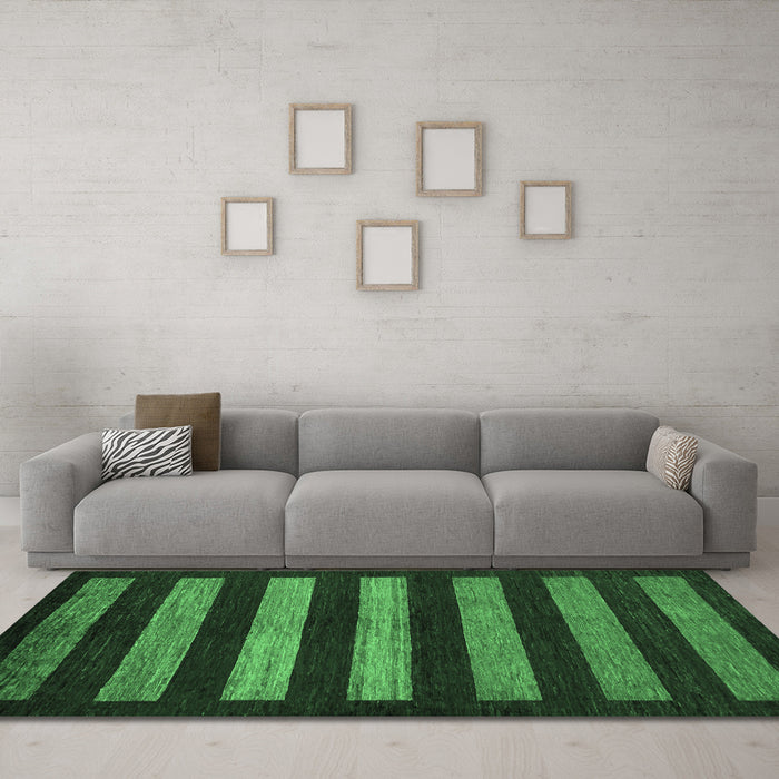 Machine Washable Abstract Emerald Green Modern Area Rugs in a Living Room,, wshabs323emgrn