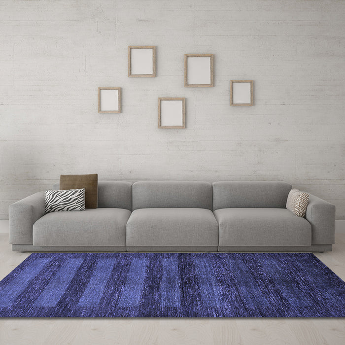 Machine Washable Abstract Blue Modern Rug in a Living Room, wshabs324blu