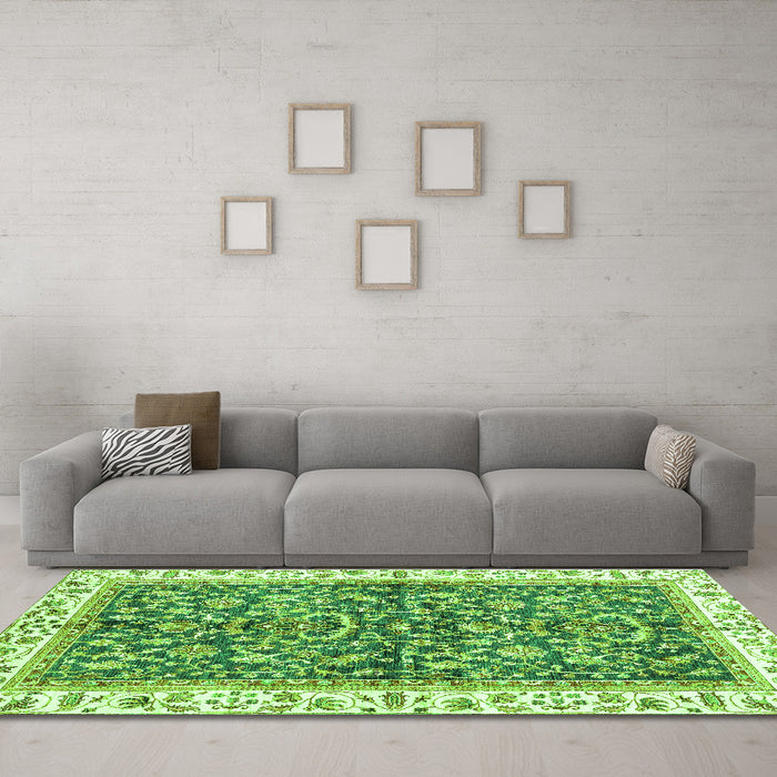 Machine Washable Abstract Green Modern Area Rugs in a Living Room,, wshabs3254grn