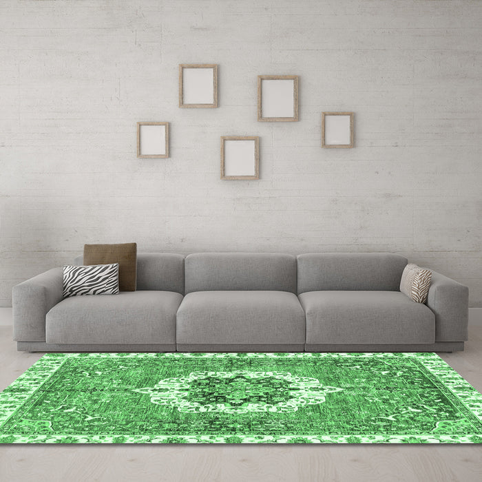 Machine Washable Abstract Emerald Green Modern Area Rugs in a Living Room,, wshabs3255emgrn
