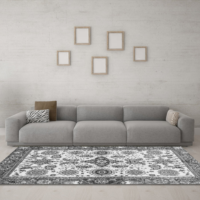 Machine Washable Oriental Gray Traditional Rug in a Living Room,, wshabs3256gry