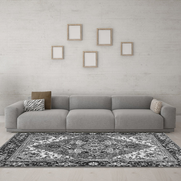 Machine Washable Persian Gray Traditional Rug in a Living Room,, wshabs3271gry