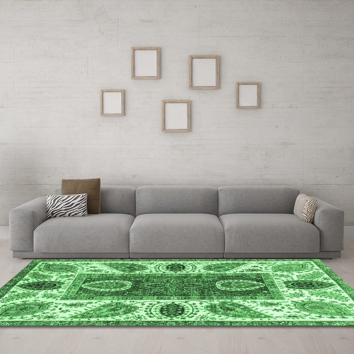 Machine Washable Abstract Emerald Green Modern Area Rugs in a Living Room,, wshabs3278emgrn