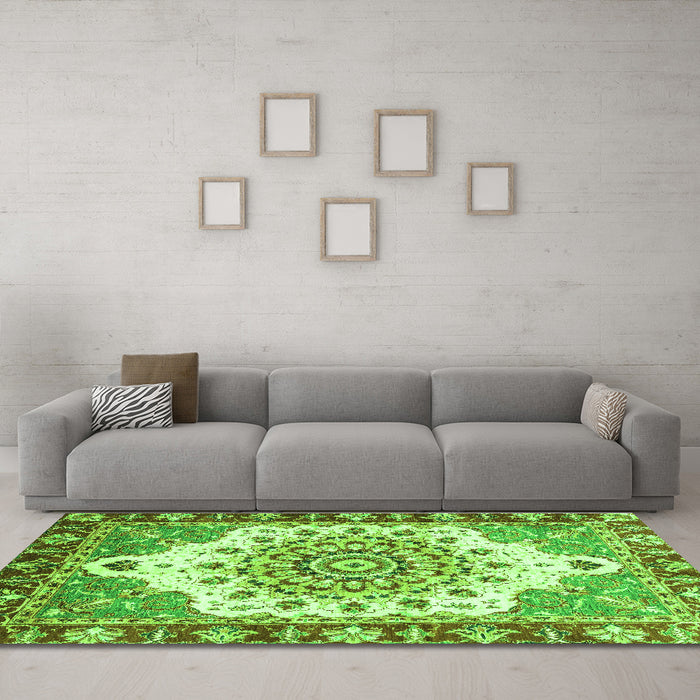 Machine Washable Abstract Green Modern Area Rugs in a Living Room,, wshabs3279grn