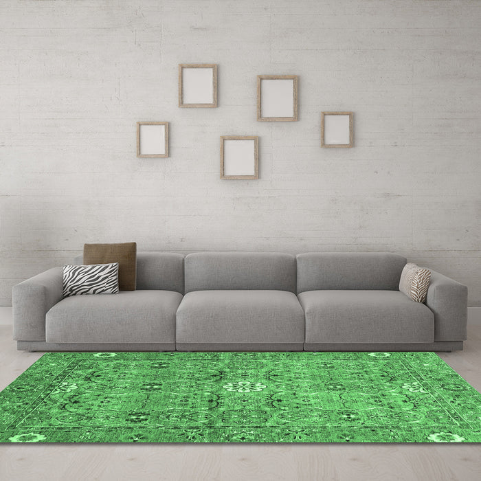 Machine Washable Abstract Emerald Green Modern Area Rugs in a Living Room,, wshabs3281emgrn