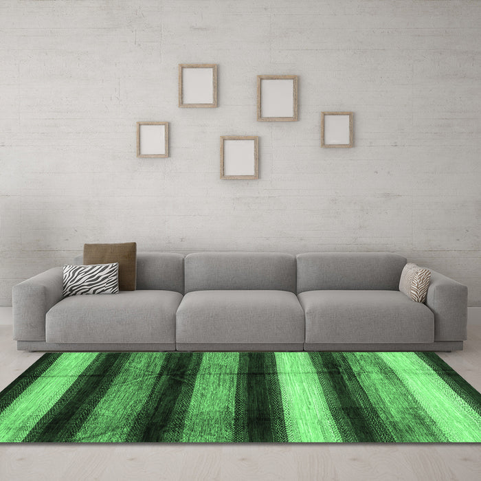 Machine Washable Abstract Emerald Green Modern Area Rugs in a Living Room,, wshabs3284emgrn