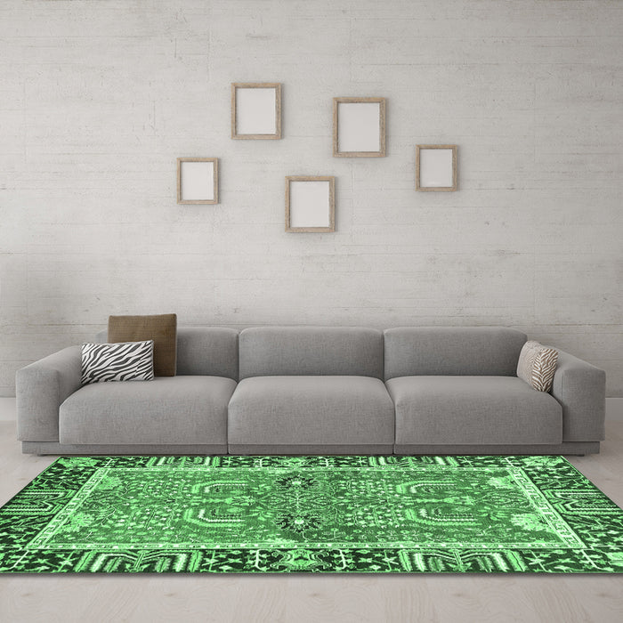 Machine Washable Abstract Emerald Green Modern Area Rugs in a Living Room,, wshabs3289emgrn