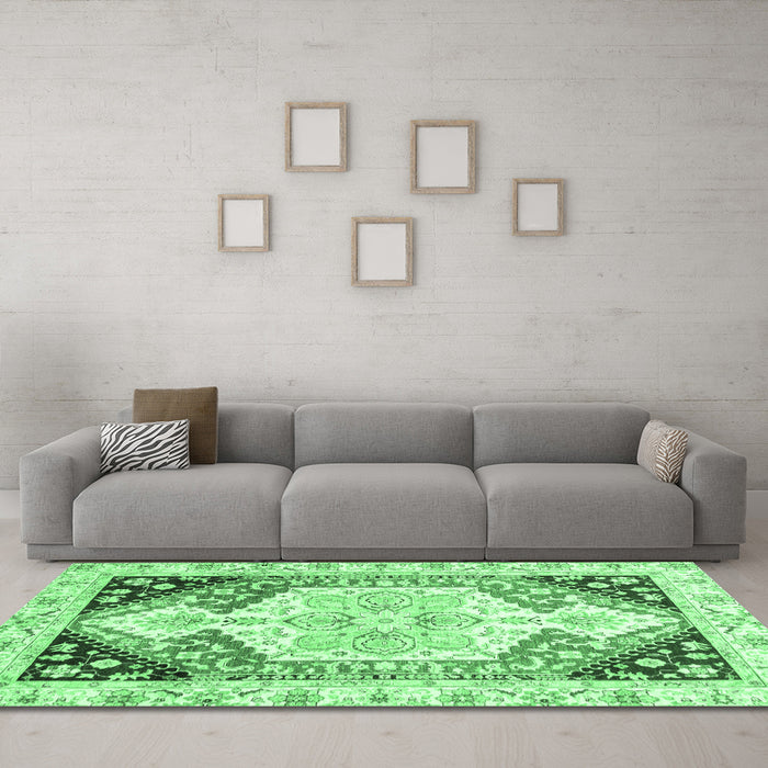Machine Washable Abstract Emerald Green Modern Area Rugs in a Living Room,, wshabs3295emgrn