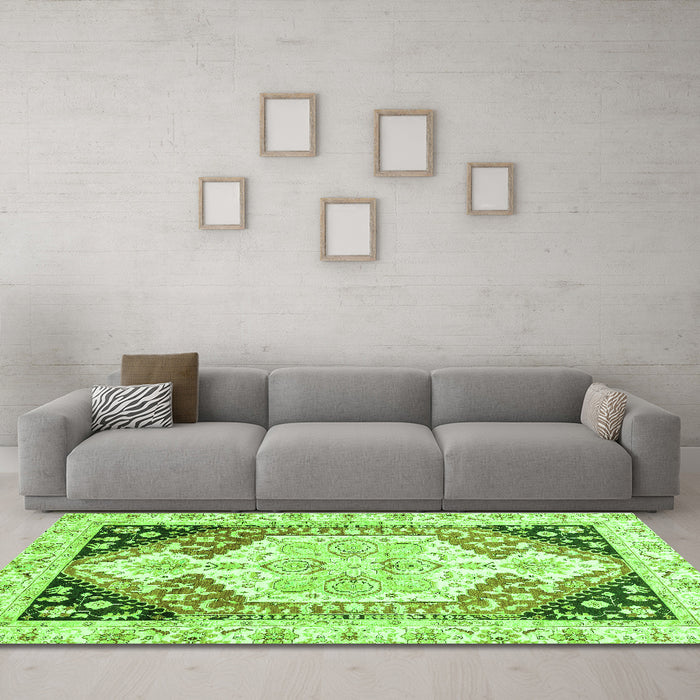 Machine Washable Abstract Green Modern Area Rugs in a Living Room,, wshabs3295grn