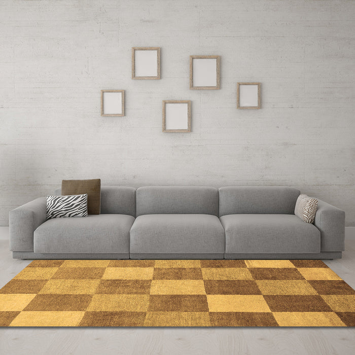 Machine Washable Checkered Brown Modern Rug in a Living Room,, wshabs329brn