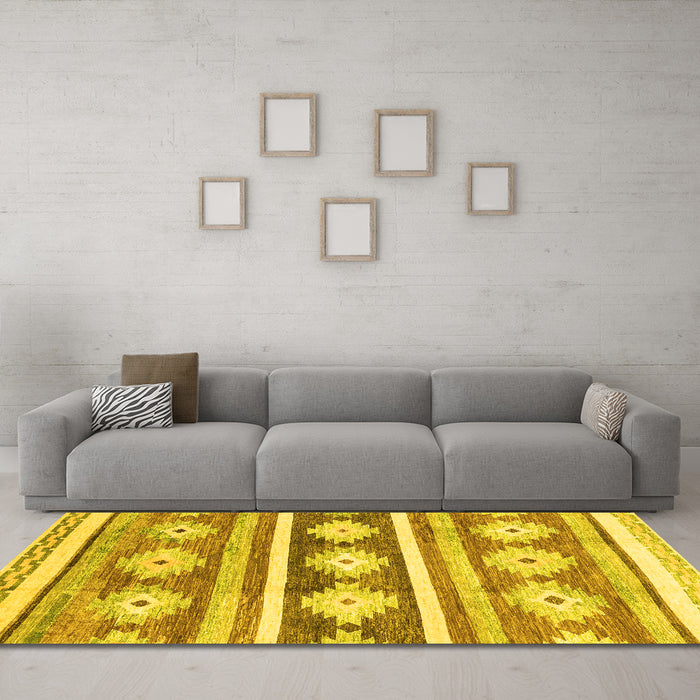 Machine Washable Abstract Yellow Modern Rug in a Living Room, wshabs3307yw
