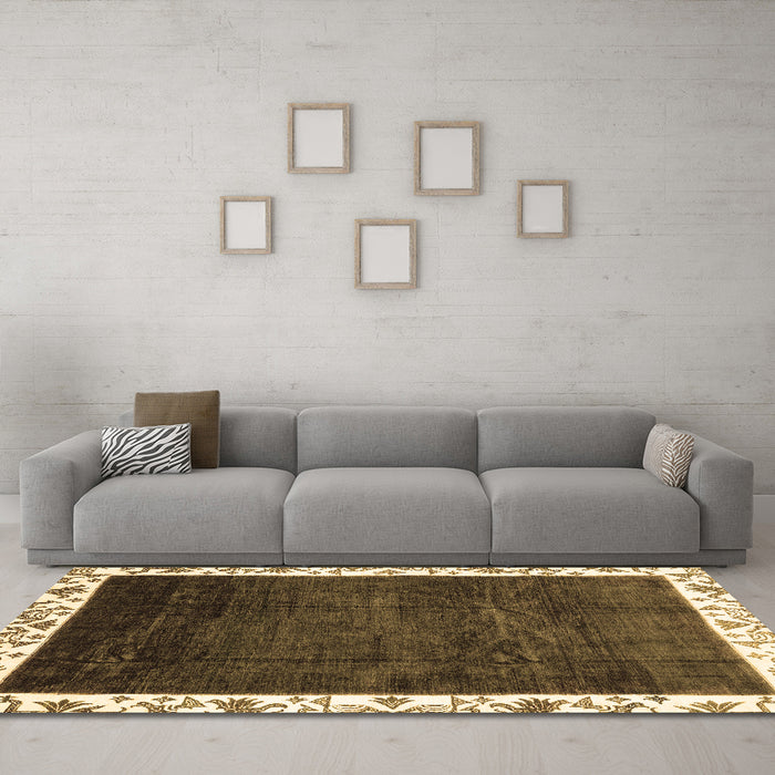 Machine Washable Abstract Brown Modern Rug in a Living Room,, wshabs3308brn