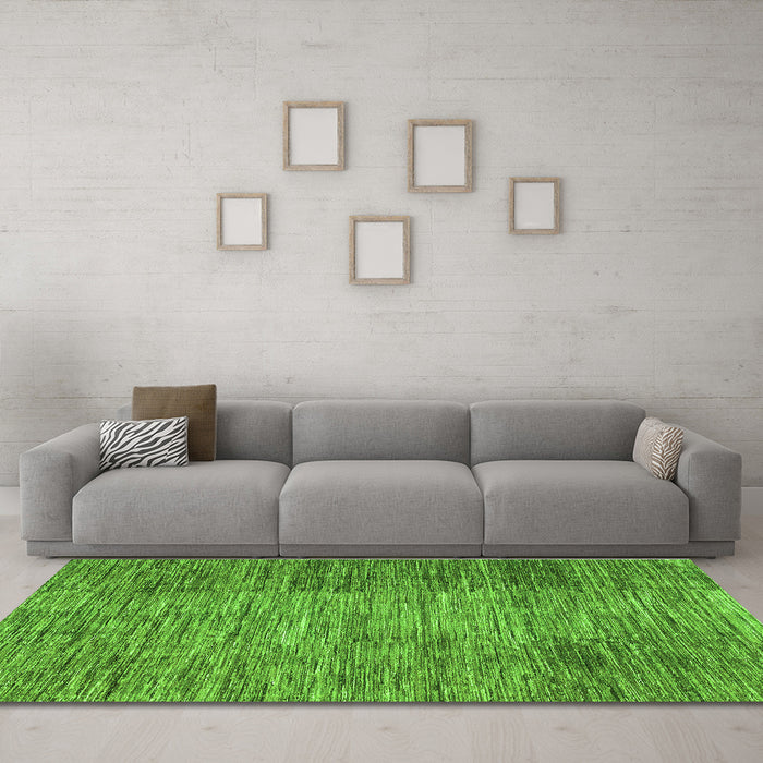 Machine Washable Abstract Green Modern Area Rugs in a Living Room,, wshabs3314grn