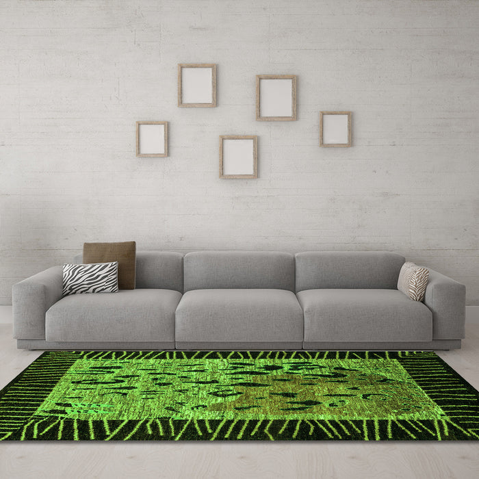 Machine Washable Animal Green Modern Area Rugs in a Living Room,, wshabs3320grn