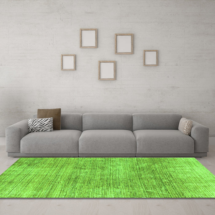 Machine Washable Abstract Green Modern Area Rugs in a Living Room,, wshabs3322grn