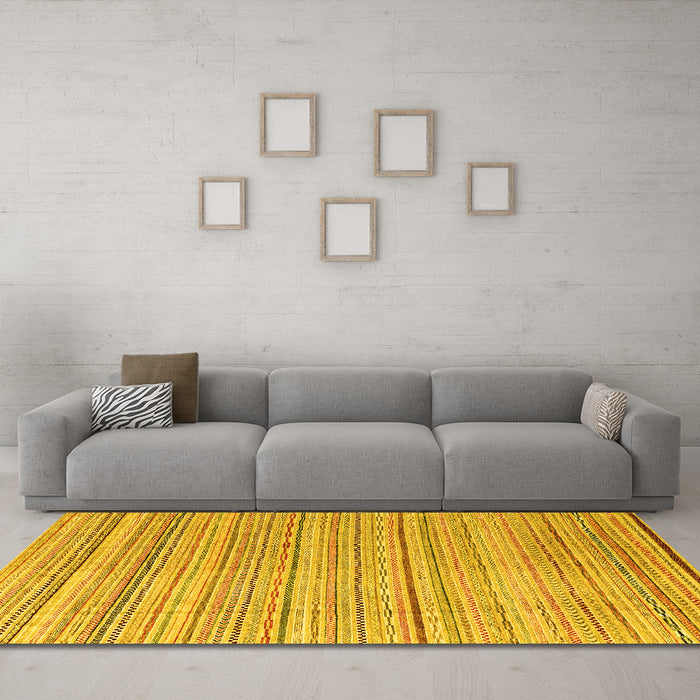 Machine Washable Abstract Yellow Modern Rug in a Living Room, wshabs3323yw