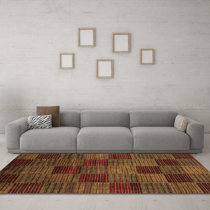 Machine Washable Checkered Brown Modern Rug in a Living Room,, wshabs3327brn