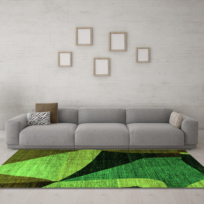 Machine Washable Oriental Green Modern Area Rugs in a Living Room,, wshabs3328grn
